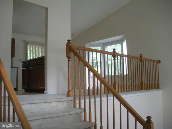 SOUTH OAKS - Residential Lease