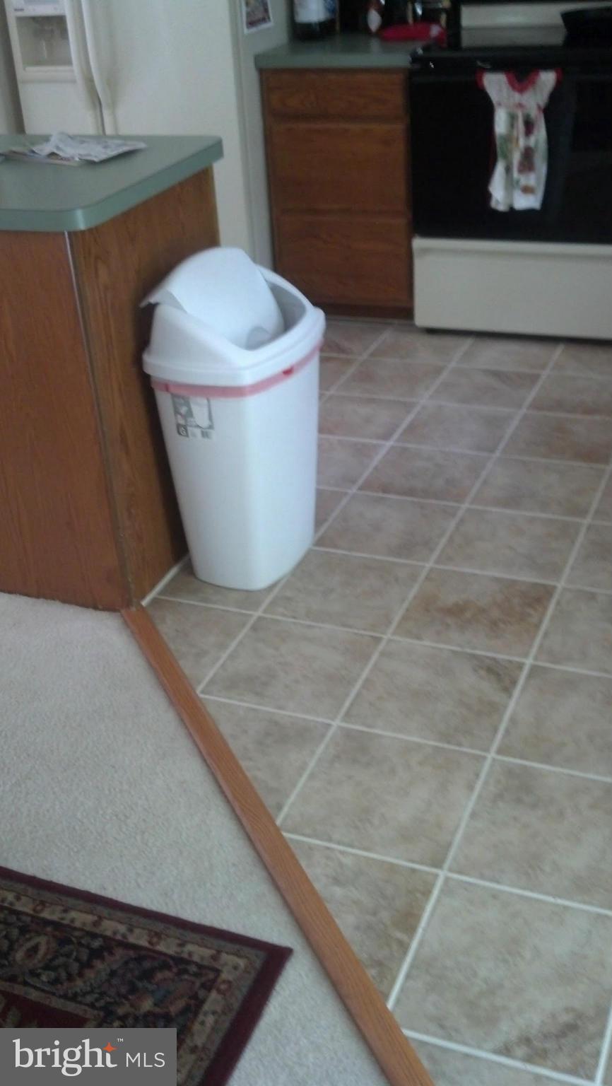 SOUTH OAKS - Residential Lease