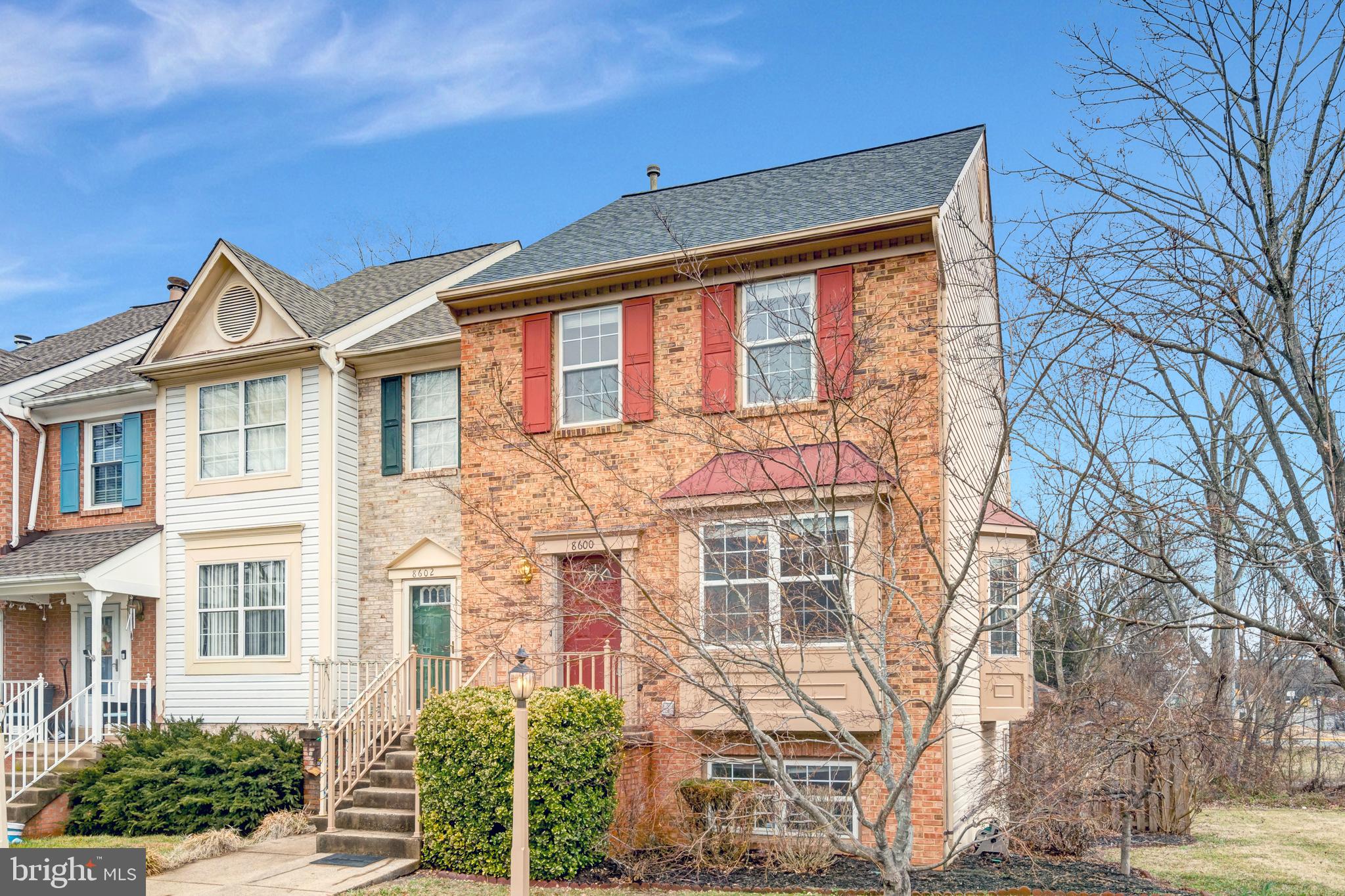 8600 SANDERLING DRIVE