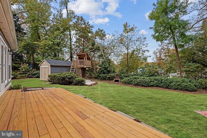 IDYLWOOD COURT - Residential Lease