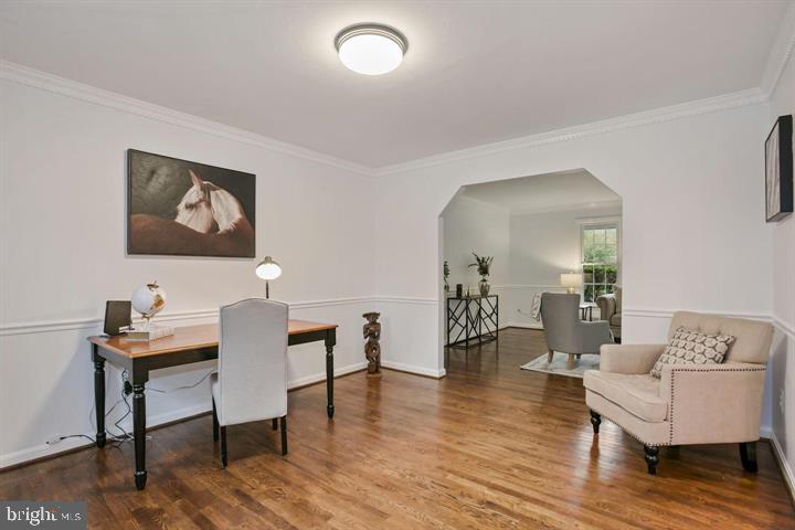 IDYLWOOD COURT - Residential Lease