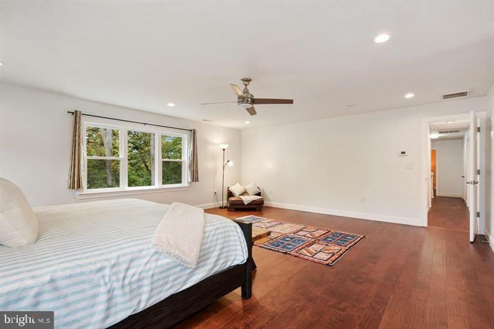 IDYLWOOD COURT - Residential Lease