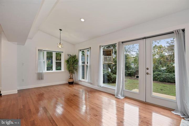 IDYLWOOD COURT - Residential Lease