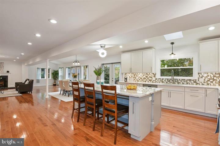 IDYLWOOD COURT - Residential Lease