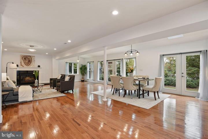 IDYLWOOD COURT - Residential Lease