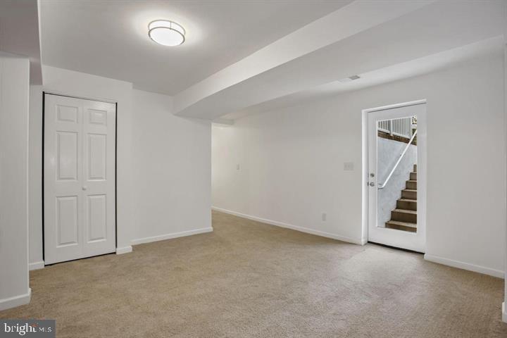 IDYLWOOD COURT - Residential Lease