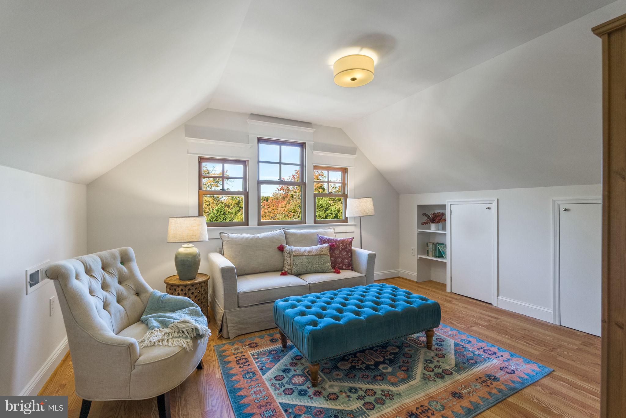 BRADDOCK HEIGHTS - Residential