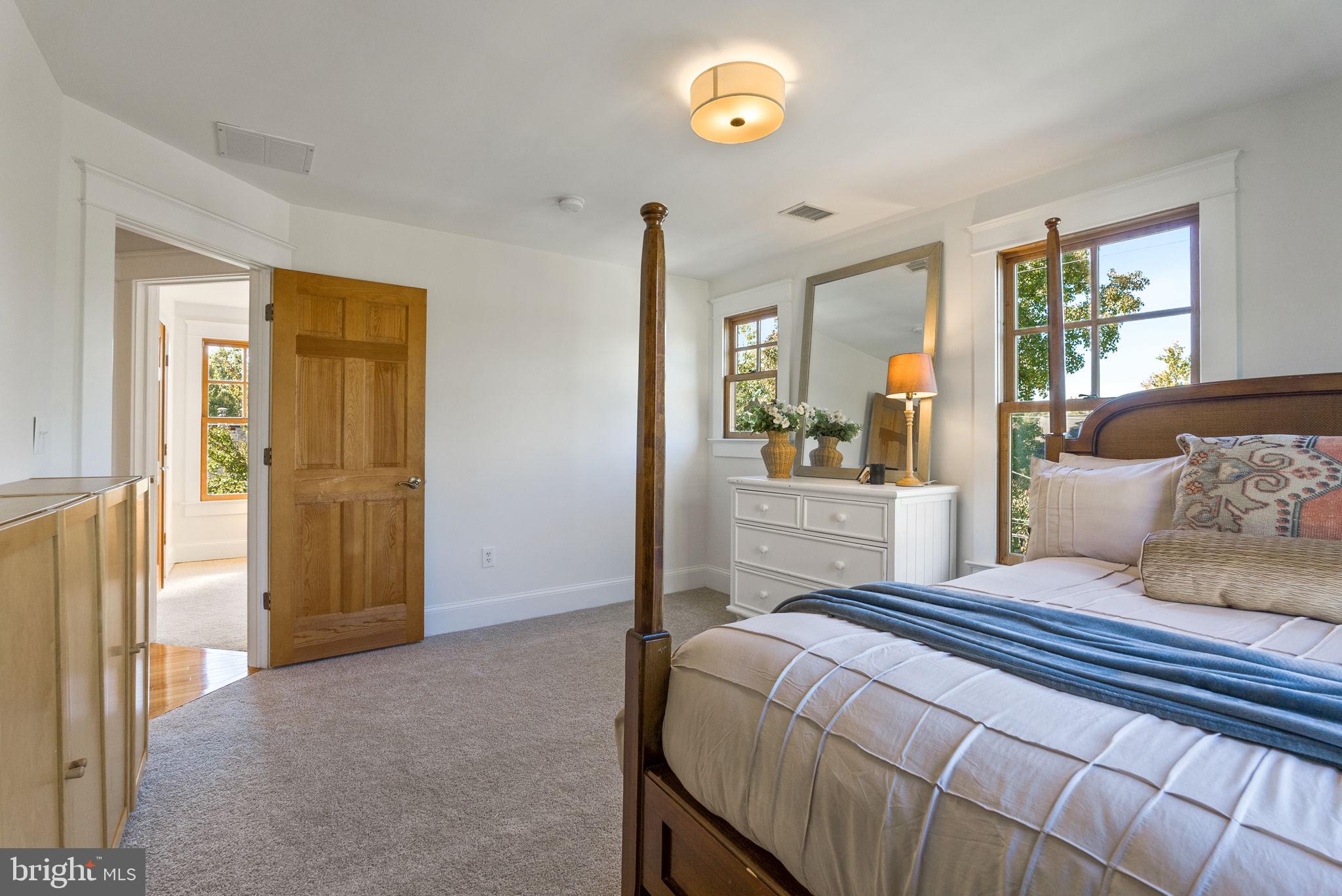 BRADDOCK HEIGHTS - Residential