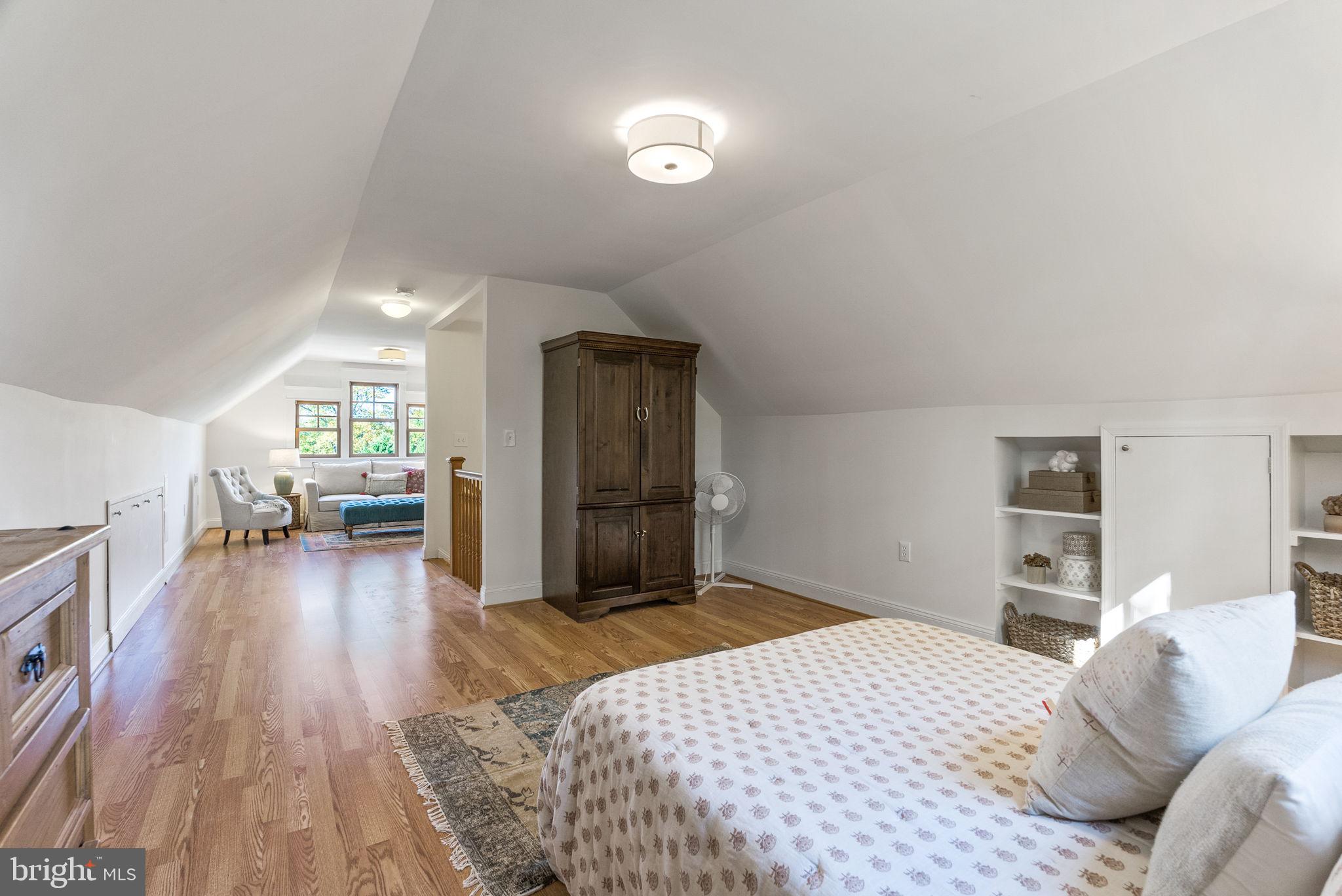 BRADDOCK HEIGHTS - Residential