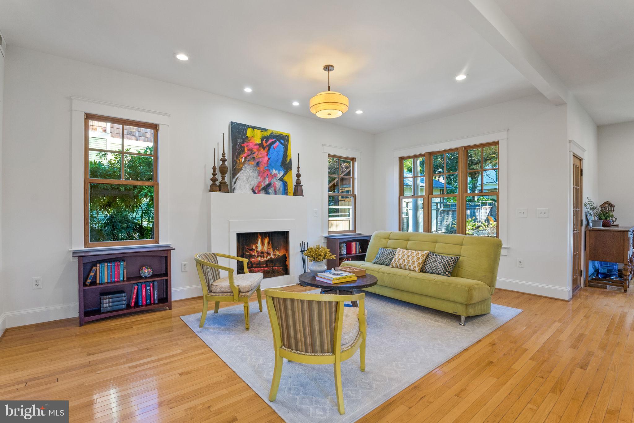 BRADDOCK HEIGHTS - Residential