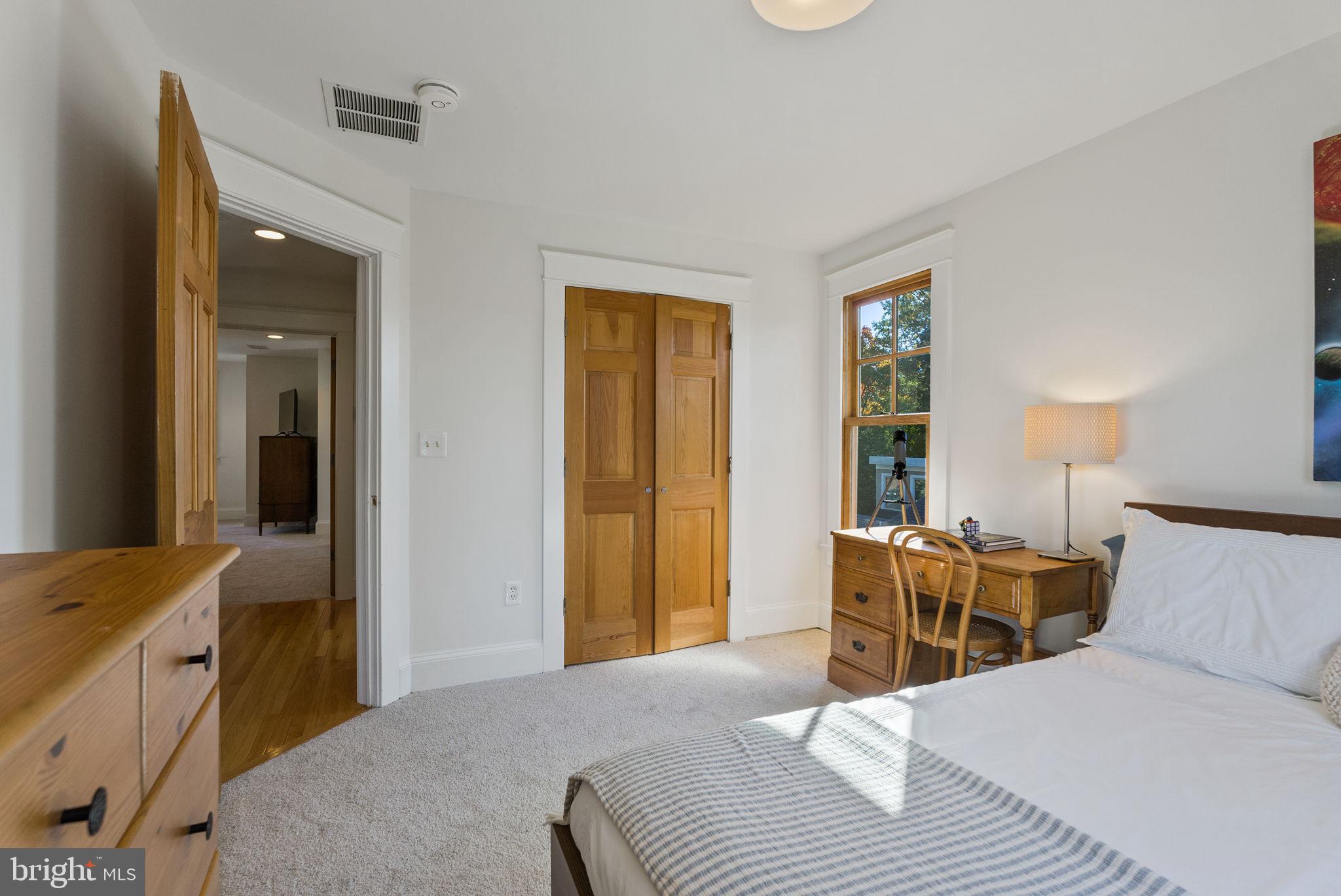 BRADDOCK HEIGHTS - Residential