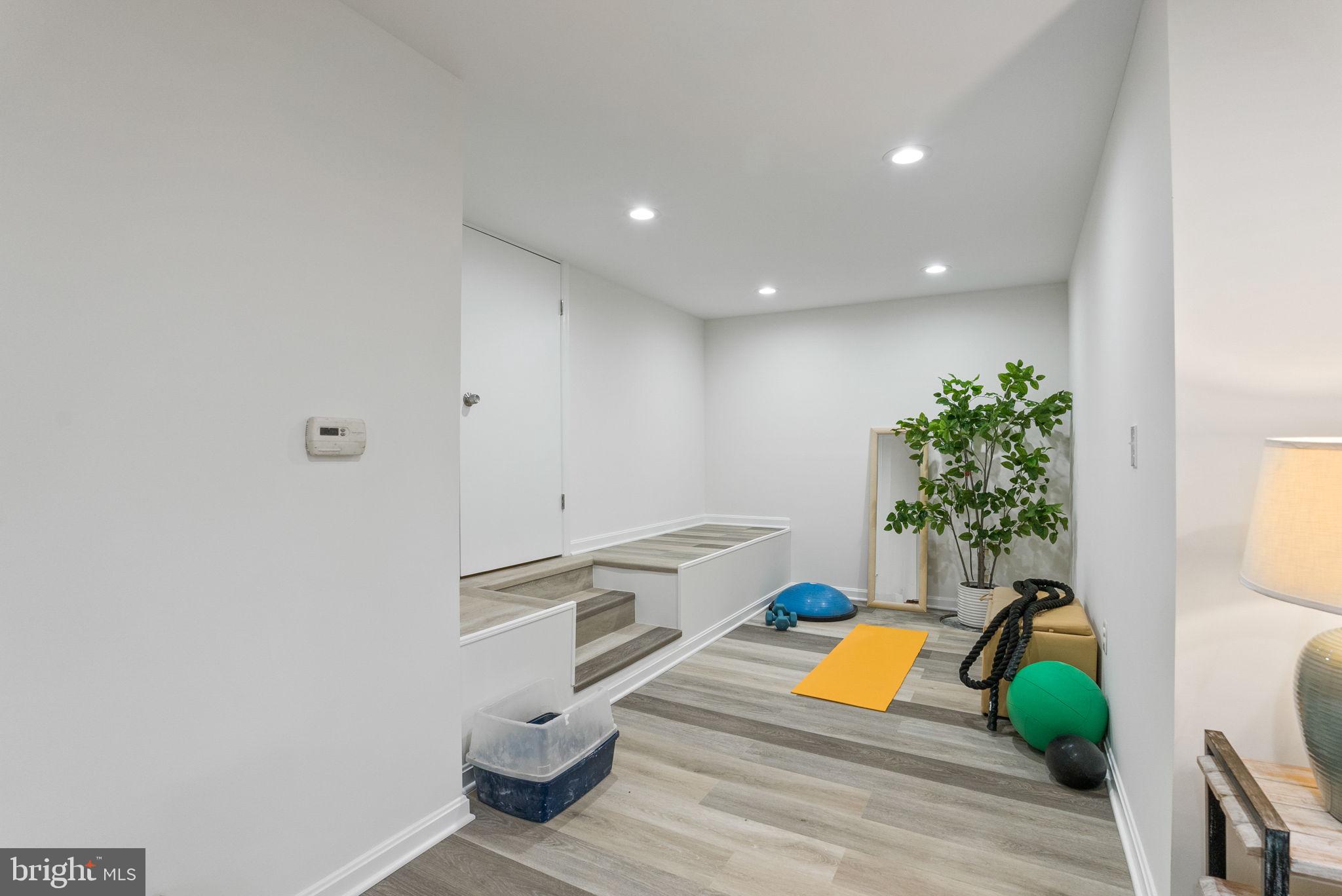 BRADDOCK HEIGHTS - Residential