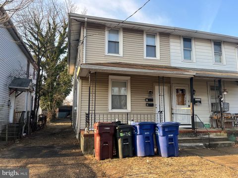606 BRIDGEBORO STREET B RIVERSIDE NJ 08075