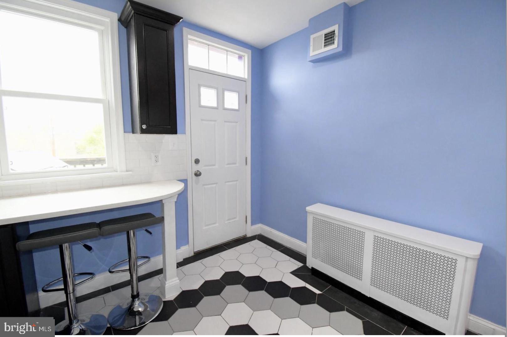 HAMPDEN HISTORIC DISTRICT - Residential Lease