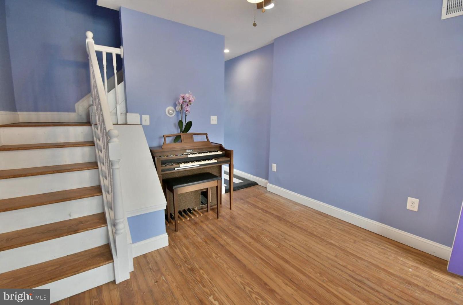 HAMPDEN HISTORIC DISTRICT - Residential Lease