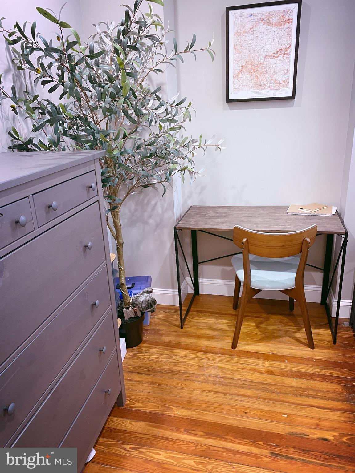 HAMPDEN HISTORIC DISTRICT - Residential Lease