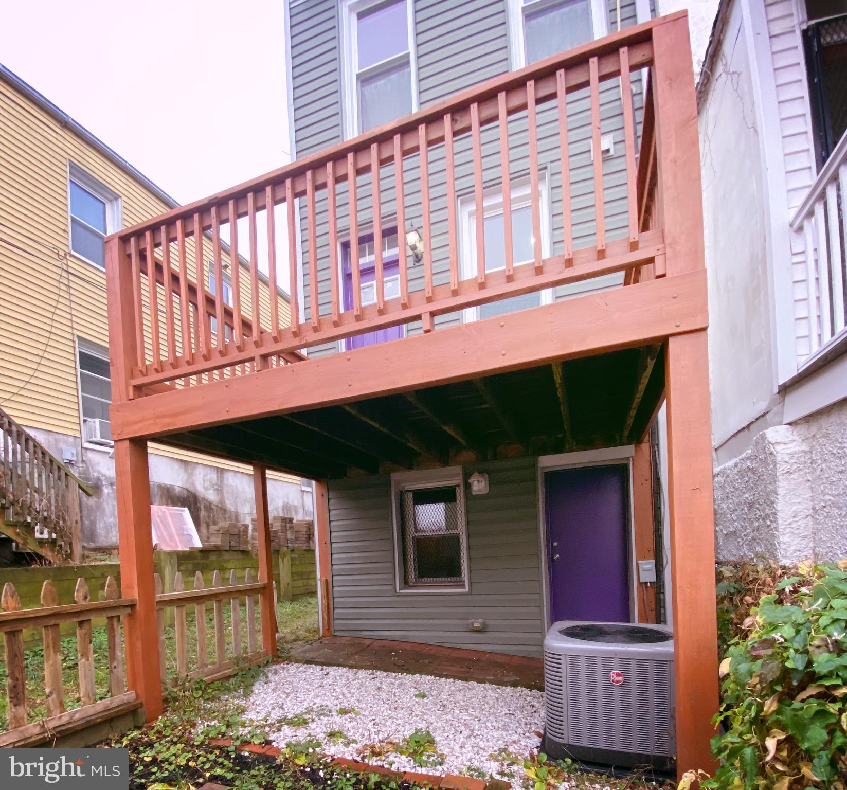 HAMPDEN HISTORIC DISTRICT - Residential Lease