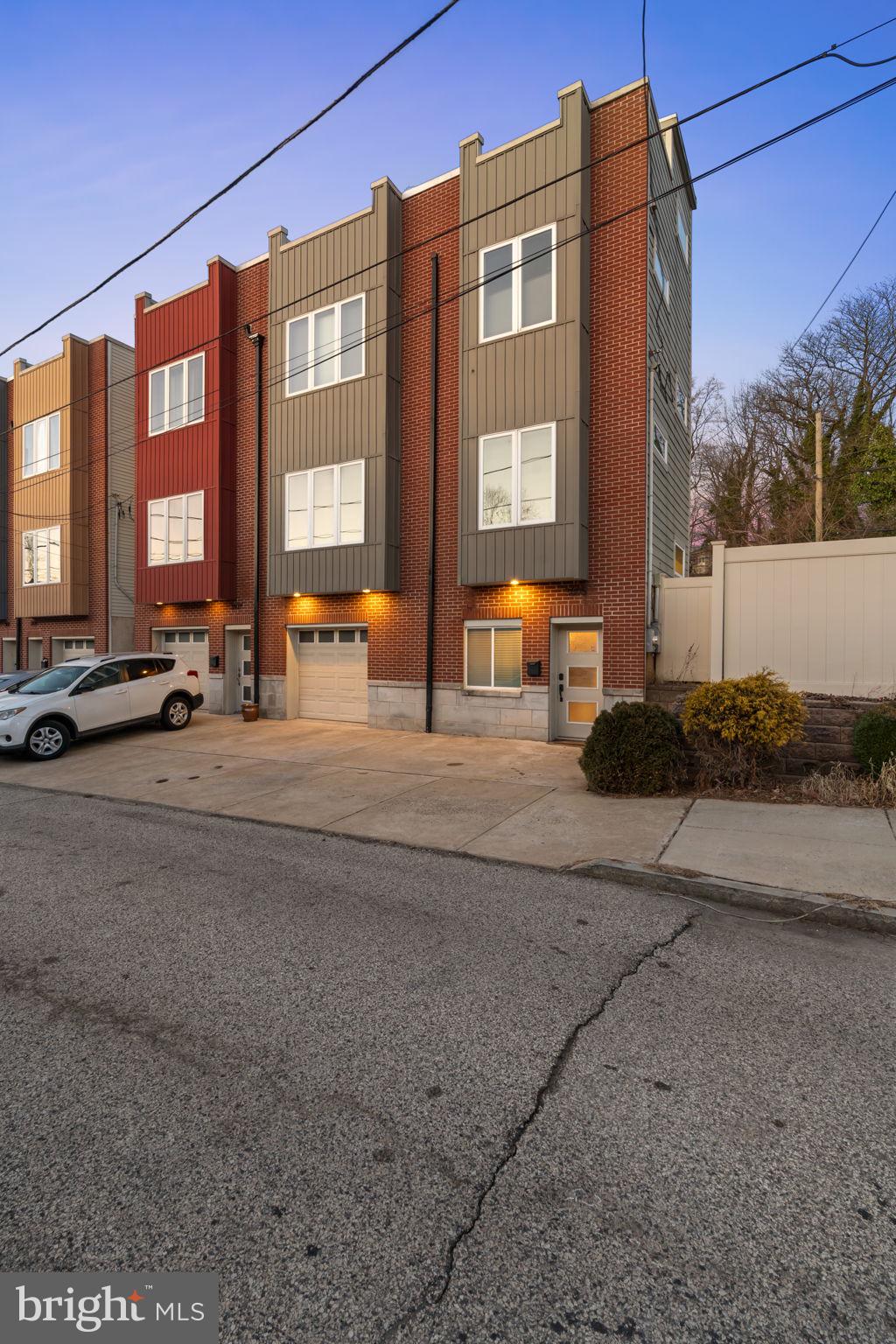 MANAYUNK - Residential