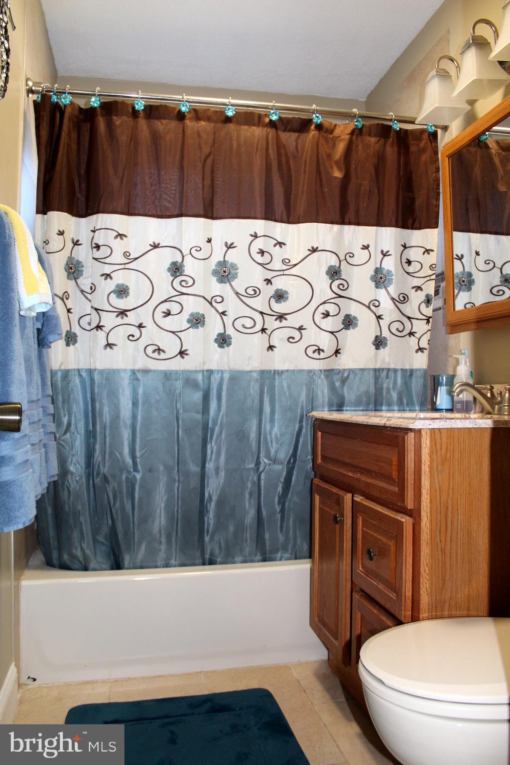 ABINGTON WOODS - Residential