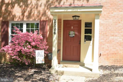 Photo of 2226 Gunsmith Square, RESTON, VA 20191 (MLS # VAFX2291462)