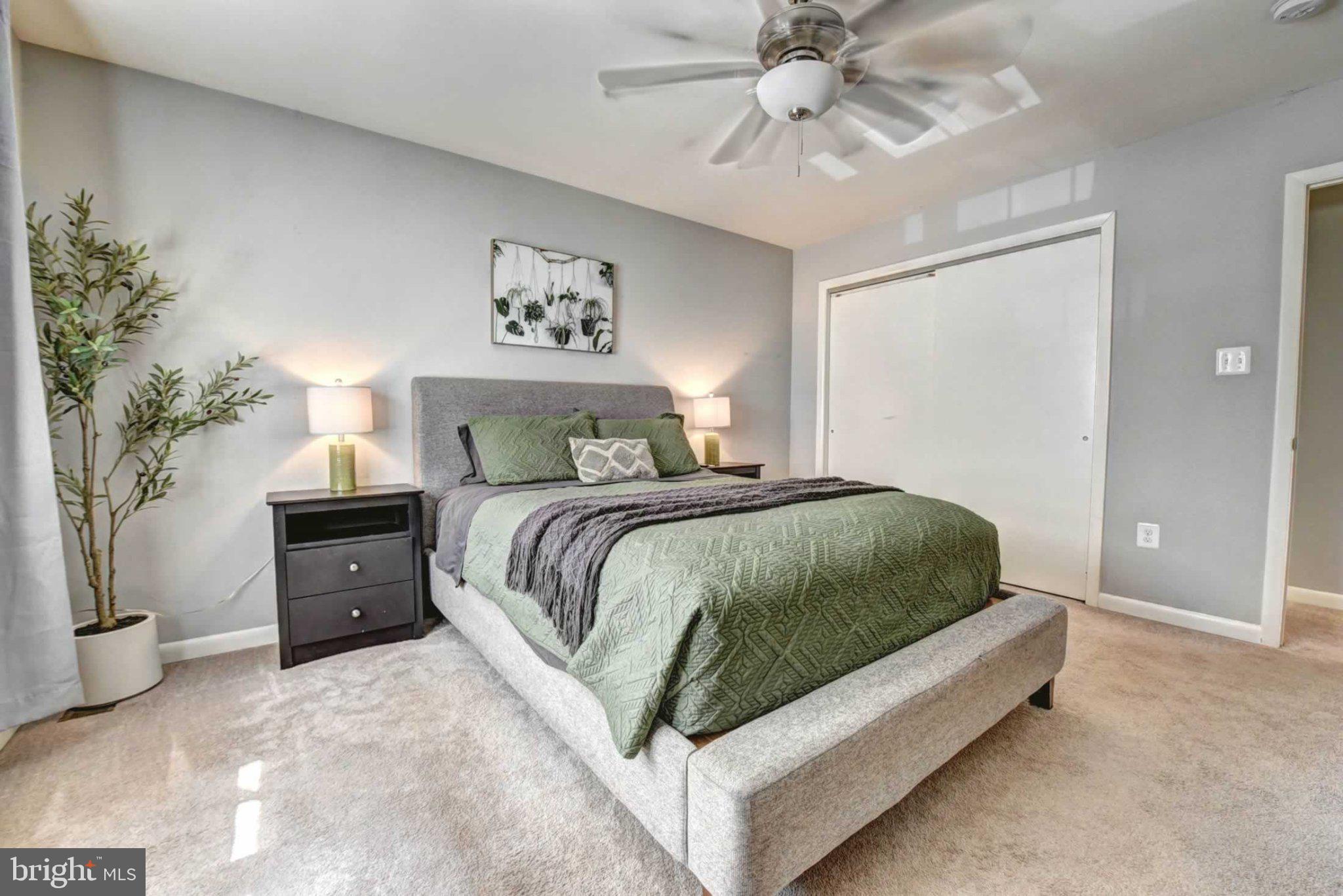 RESTON - Residential