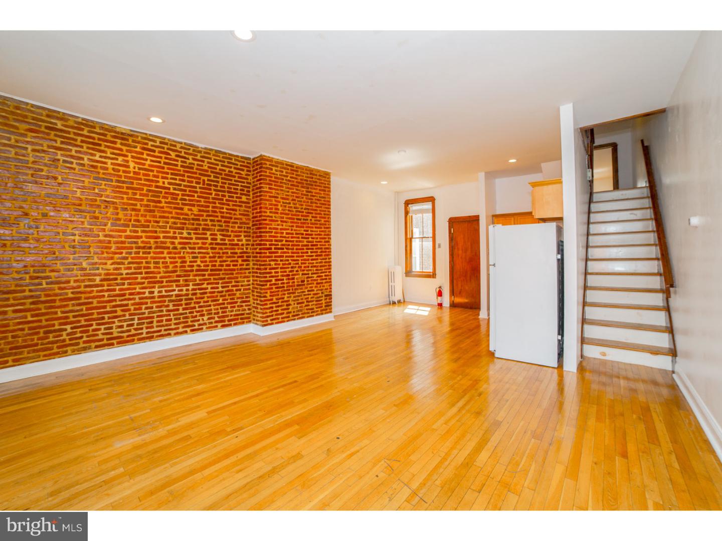 ART MUSEUM AREA - Residential Lease