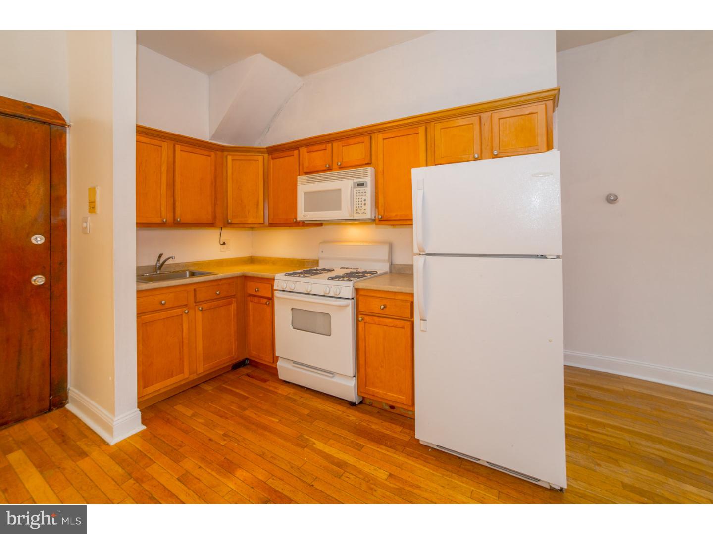 ART MUSEUM AREA - Residential Lease