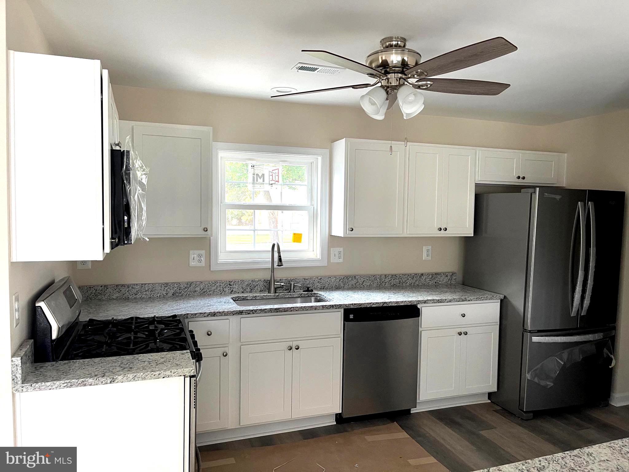 BOWLEYS QUARTERS - Residential