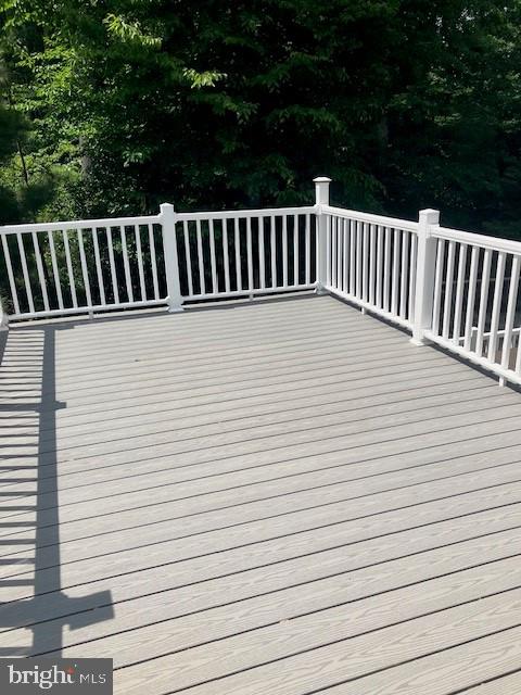 THE WOODS AT MYRTLE POINT - Residential Lease