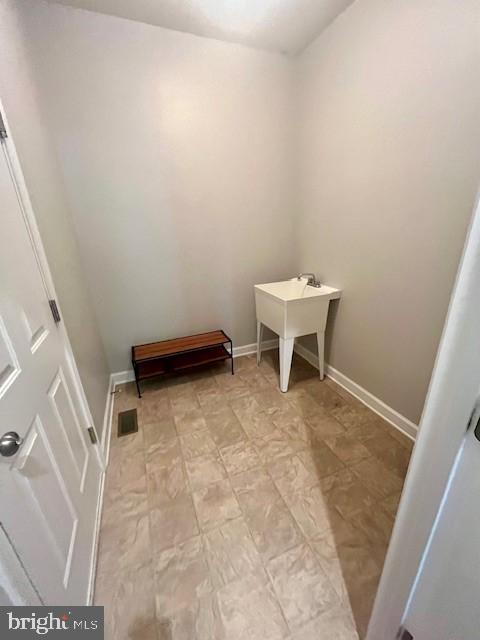 THE WOODS AT MYRTLE POINT - Residential Lease