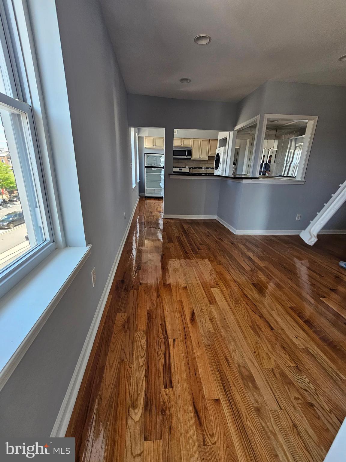 FISHTOWN - Commercial Sale