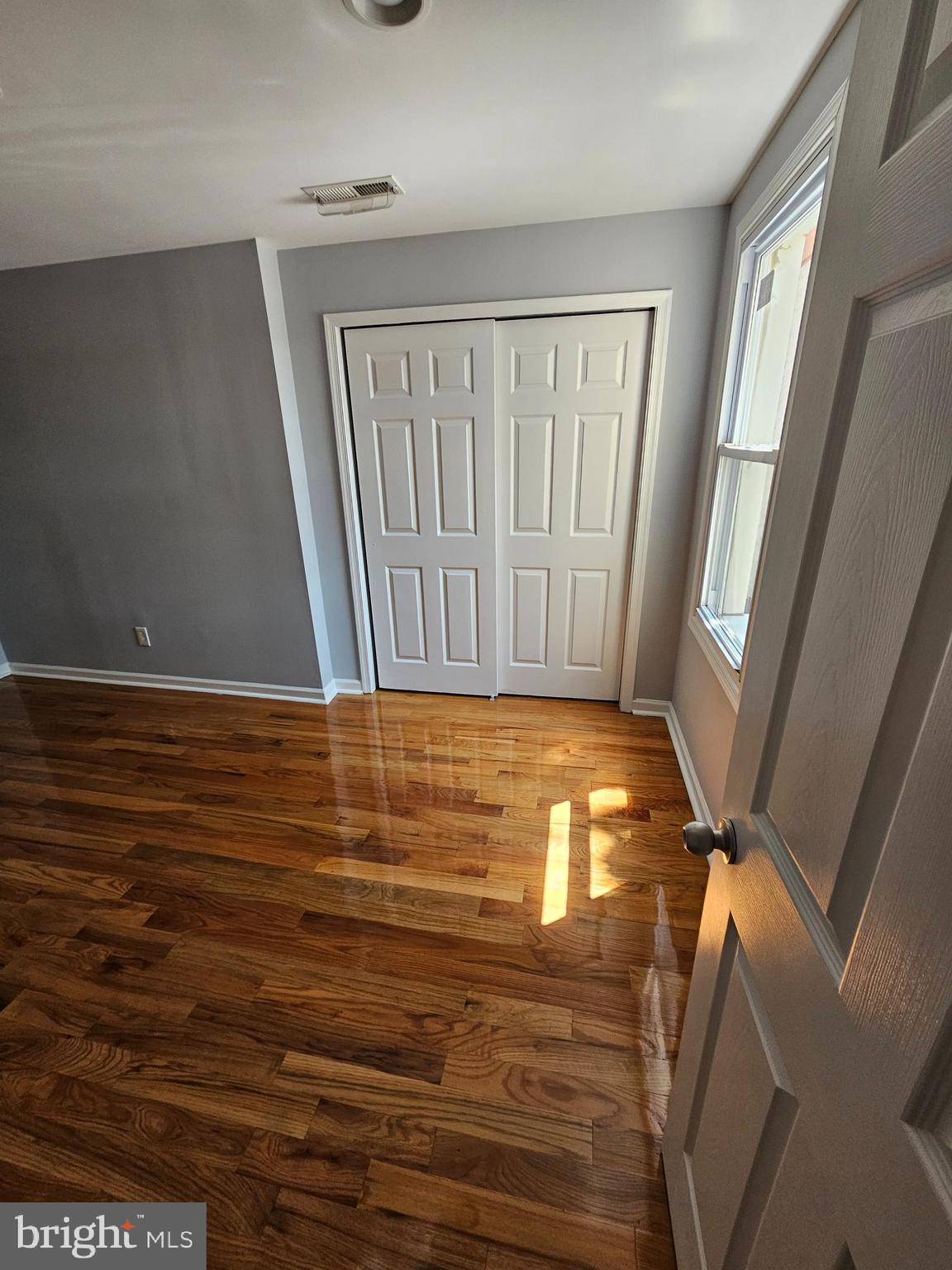 FISHTOWN - Commercial Sale