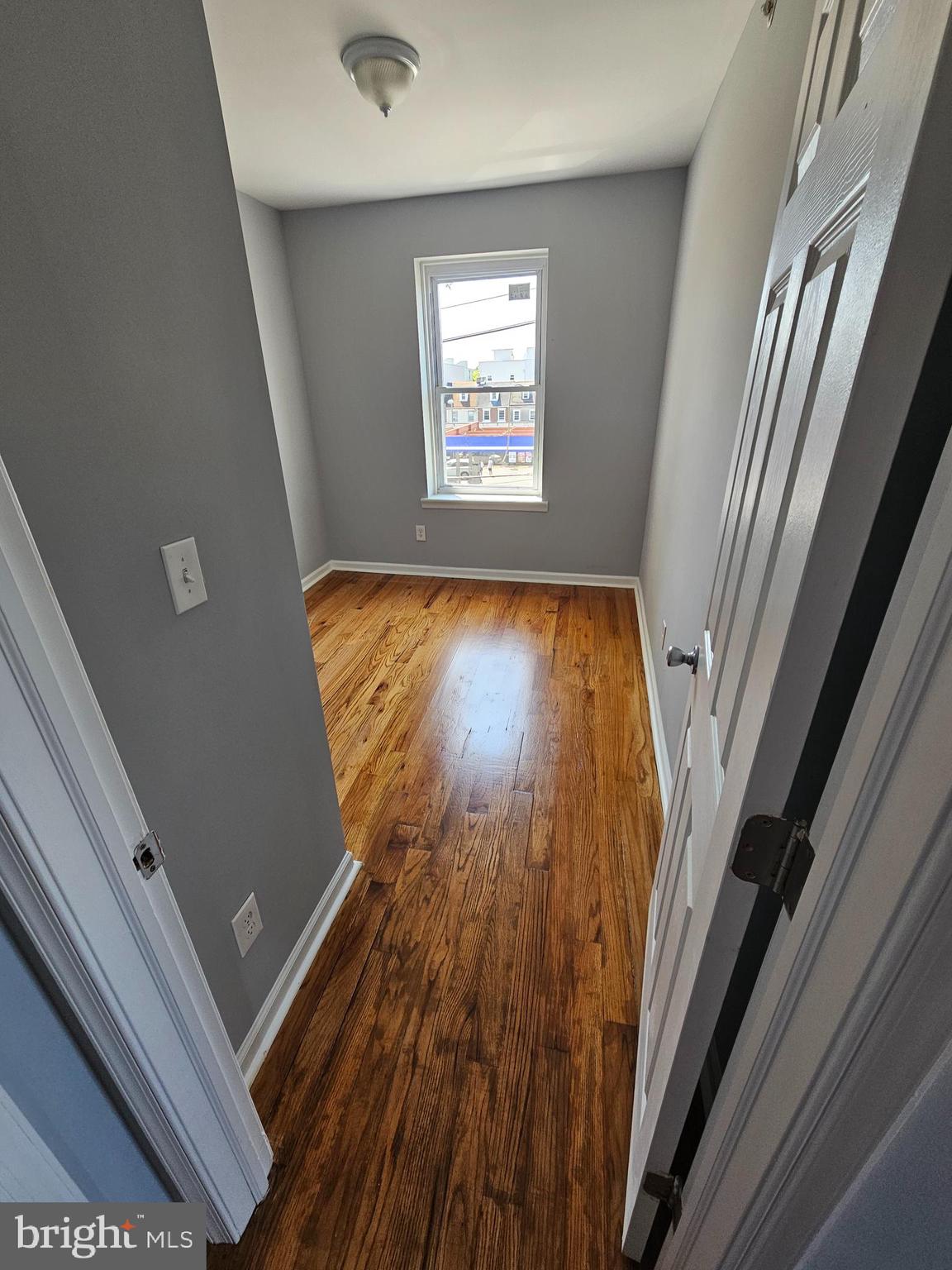 FISHTOWN - Commercial Sale