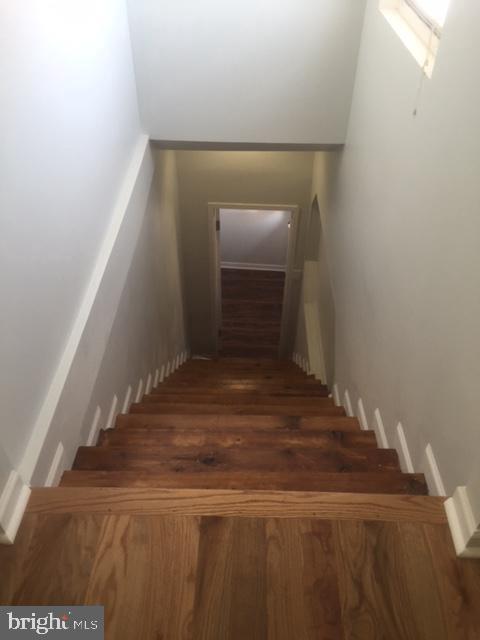 FISHTOWN - Commercial Sale