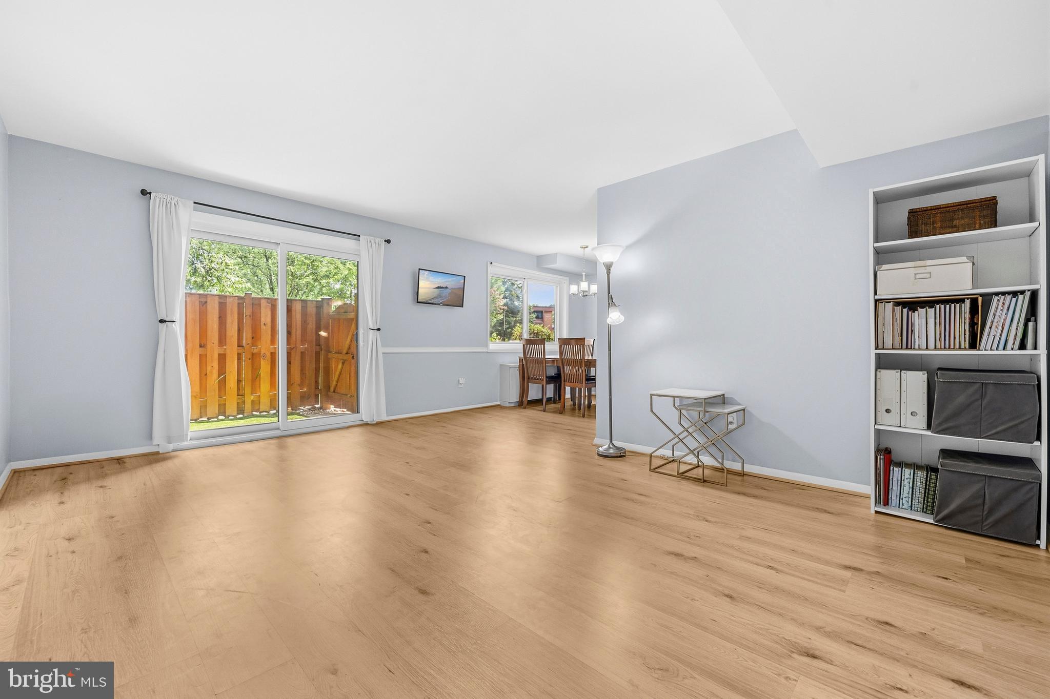 1502 S GEORGE MASON DRIVE 2