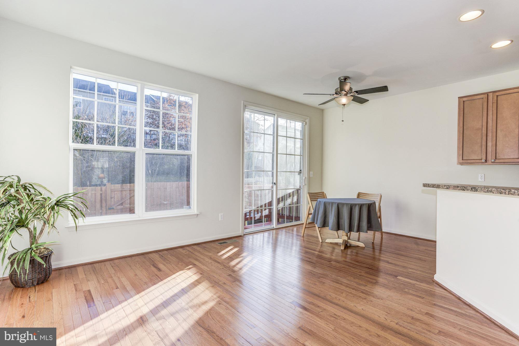 VICTORY LAKES - Residential