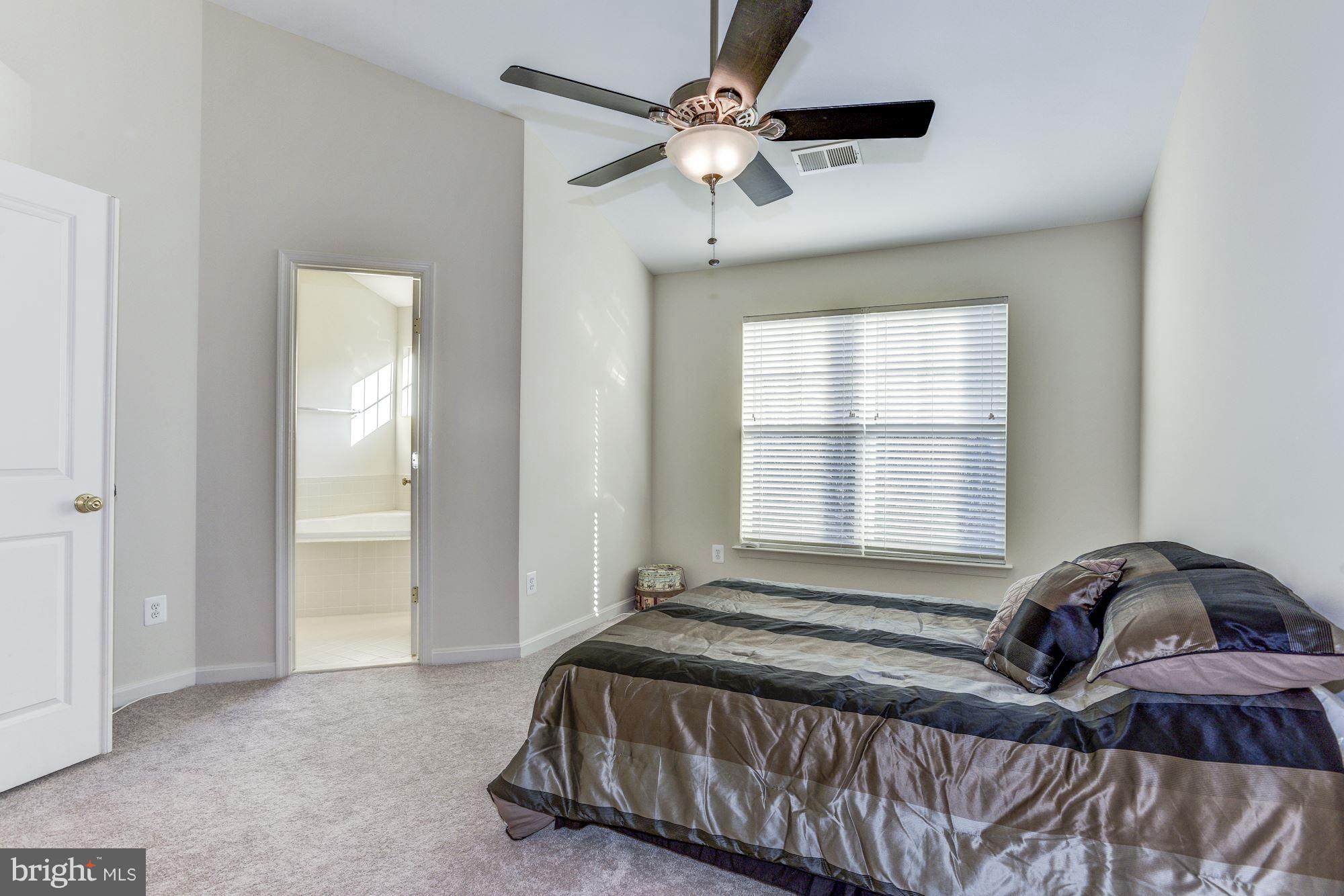 VICTORY LAKES - Residential