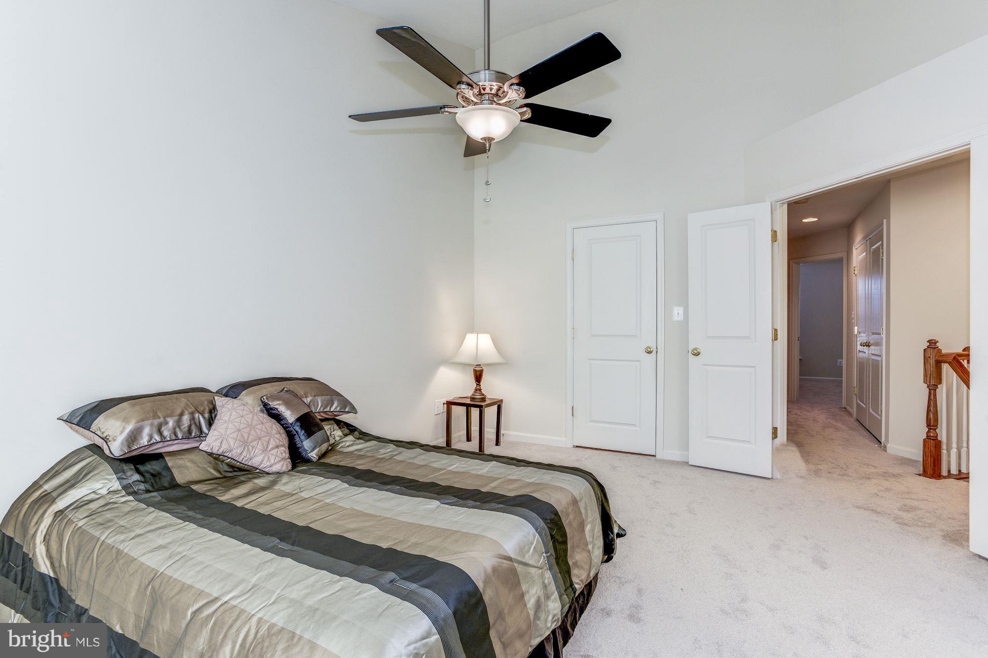 VICTORY LAKES - Residential