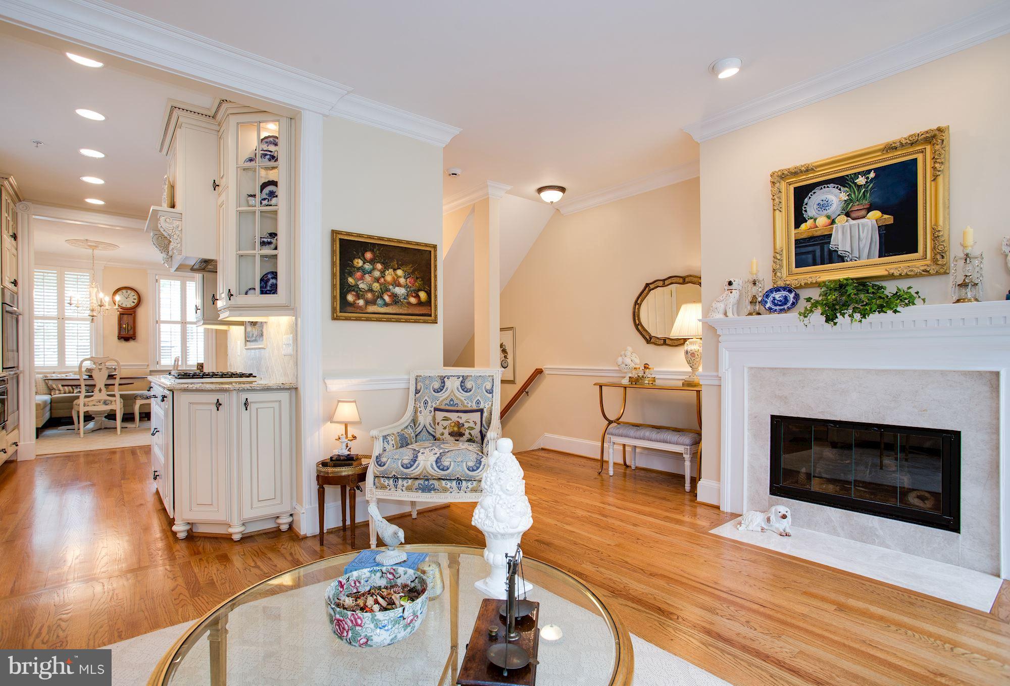 OLD TOWN - Residential