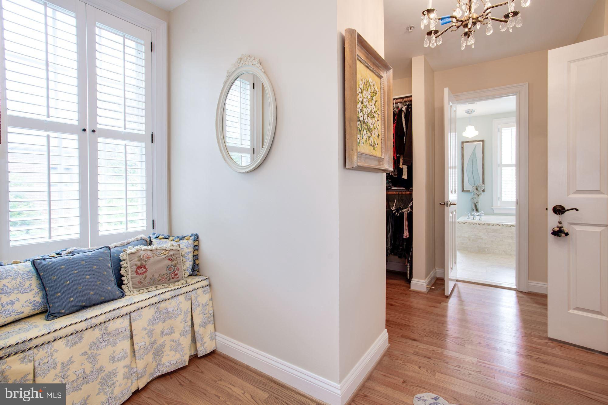 OLD TOWN - Residential