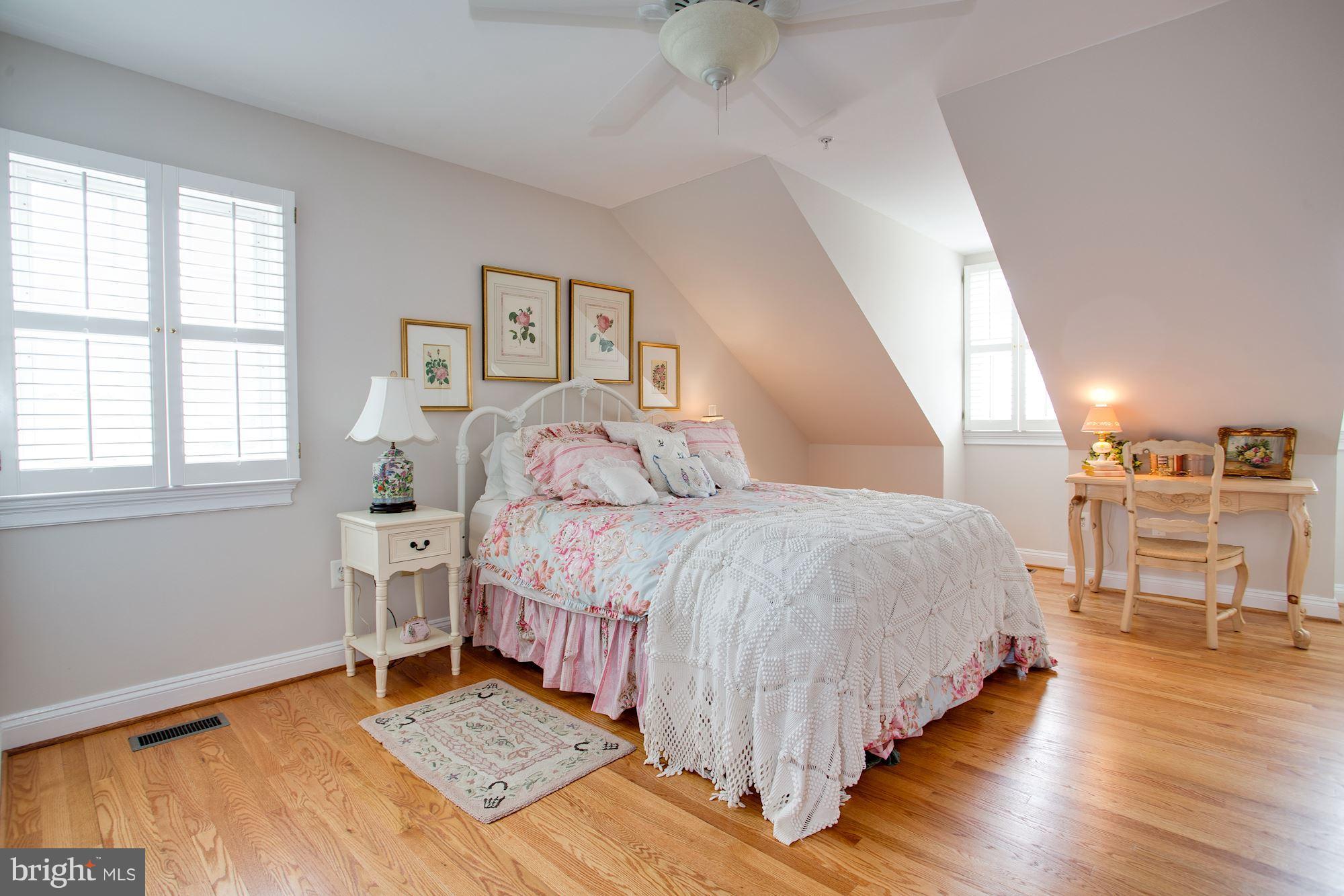 OLD TOWN - Residential