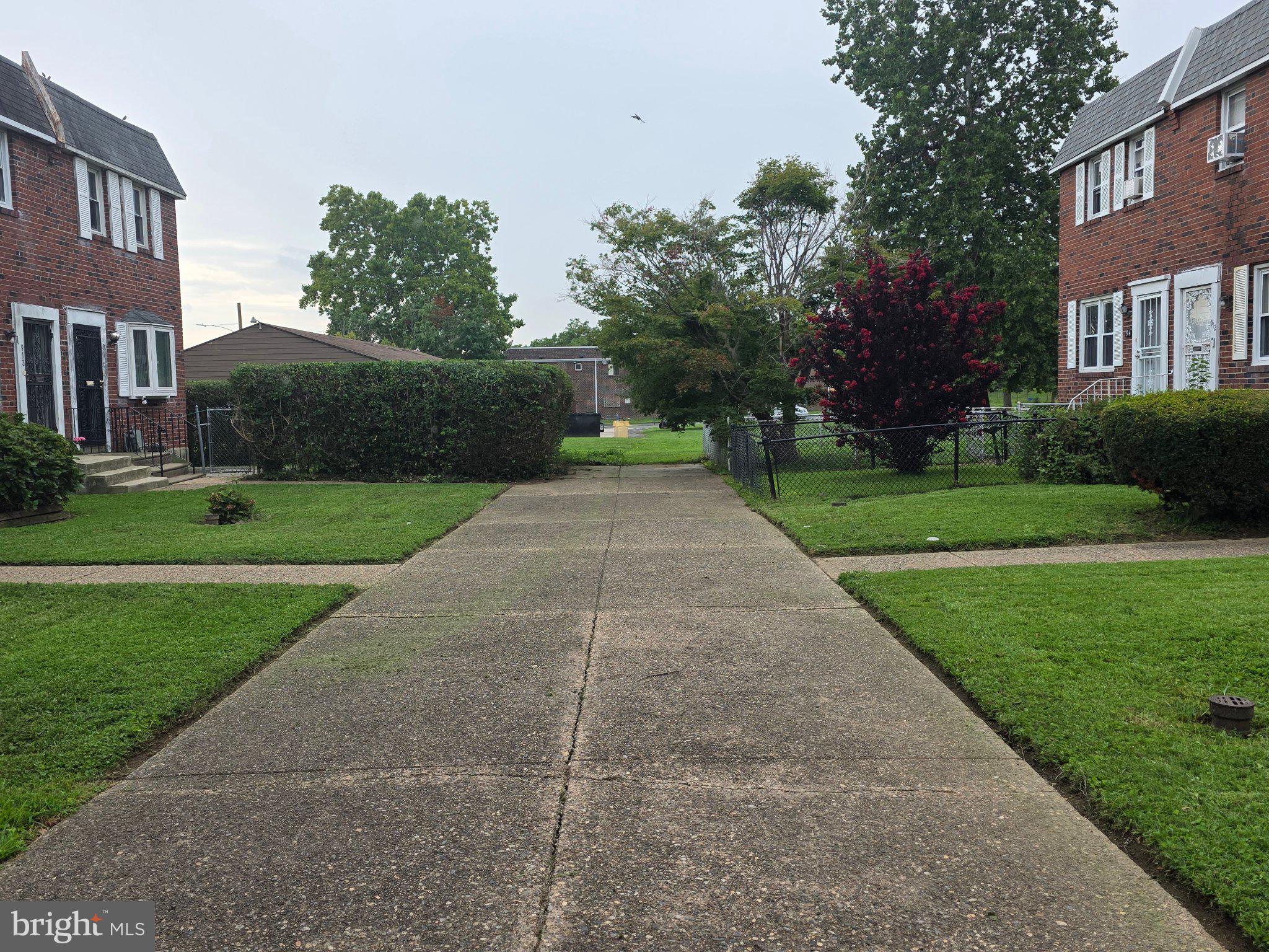 915 LINCOLN TERRACE