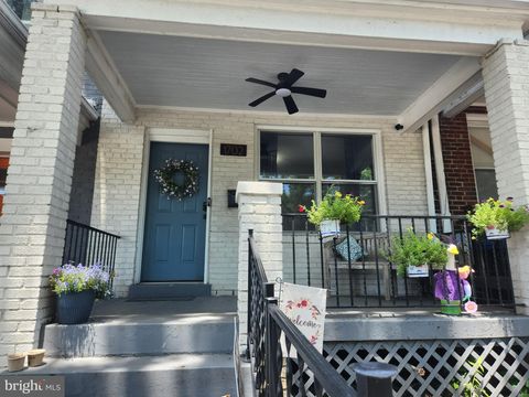 Townhouse For Sale - 1702 Lang Place<br/> WASHINGTON, DC 20002