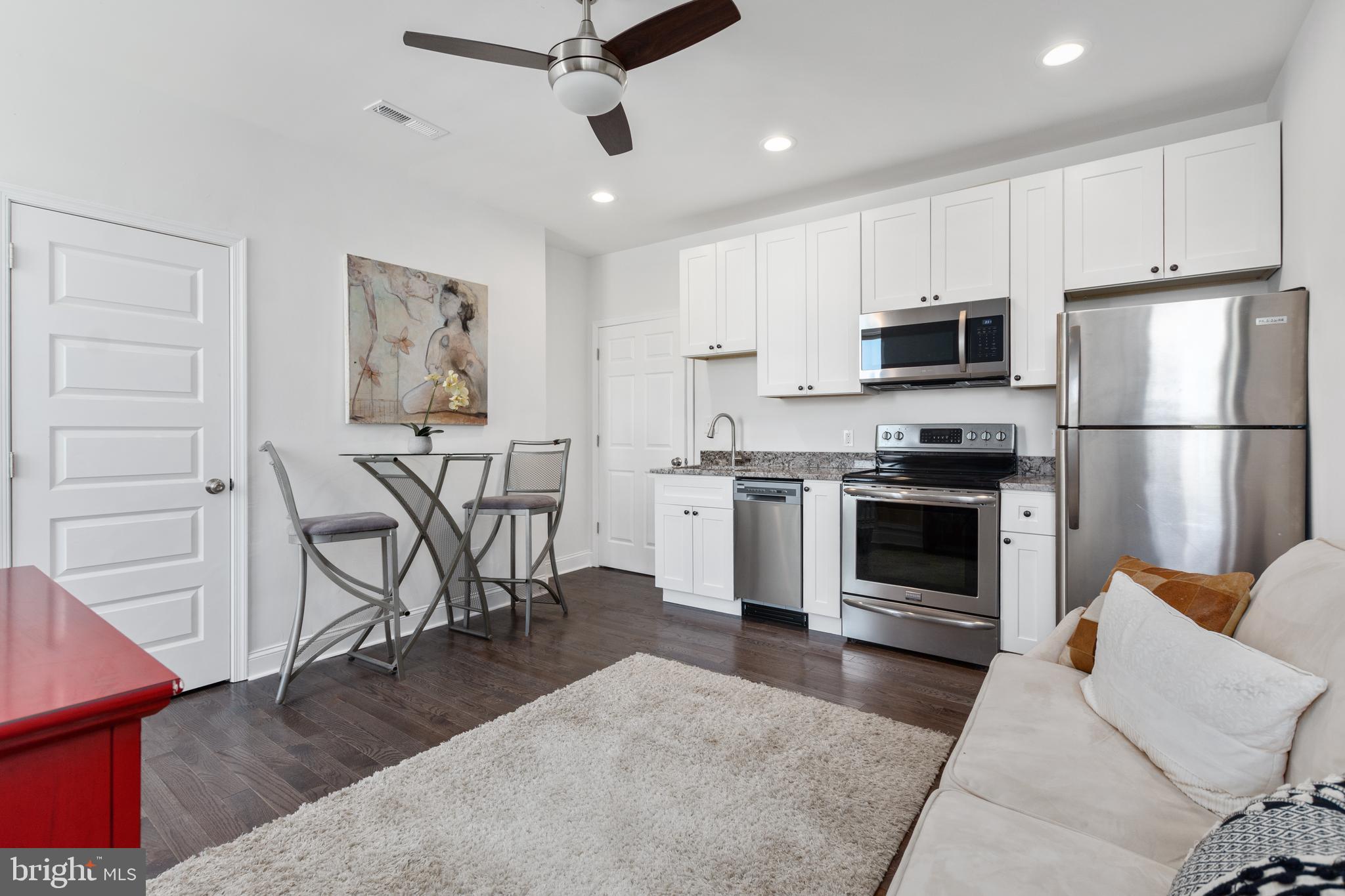 Welcome to Unit 5 at 1646 E Baltimore St—a bright, nicely updated 1-bedroom, 1-bathroom apartment in the heart of Washington Hill. This charming residence features a newly renovated kitchen with sleek stone countertops and stainless steel appliances, gleaming hardwood floors throughout, and a stylish, modern bathroom.
Ideally located just steps from Johns Hopkins Hospital, this apartment offers unbeatable convenience for medical professionals and students alike. Enjoy easy access to Fells Point, Patterson Park, and Harbor East—Baltimore's most dynamic neighborhoods known for their restaurants, shops, and waterfront charm. Quick commute to downtown and major highways, plus access to public transit.
Live in a historic neighborhood full of charm, community, and city energy. Available for August move-in—schedule your showing today!