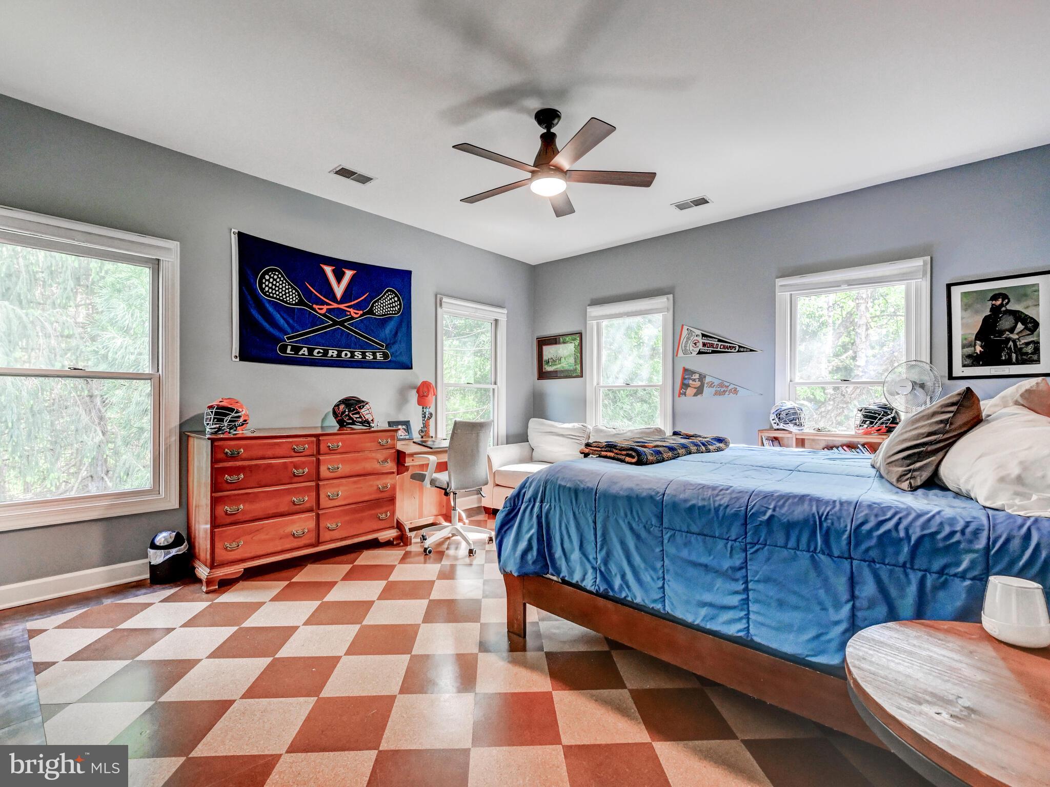 WORTHINGTON WOODSYDE - Residential