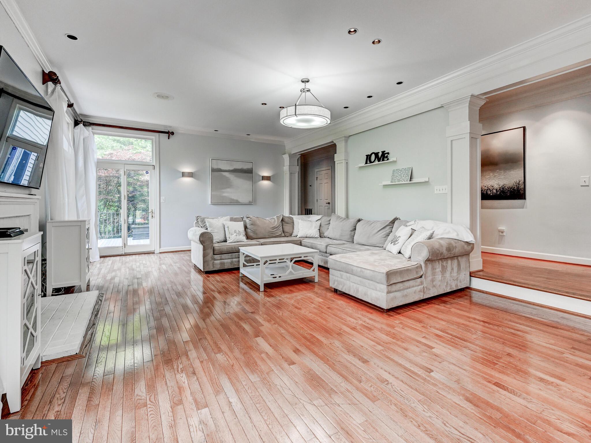 WORTHINGTON WOODSYDE - Residential