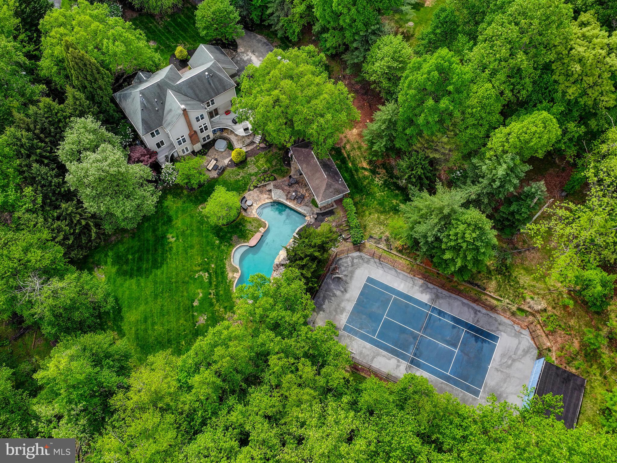 3011 SUSANNE COURT