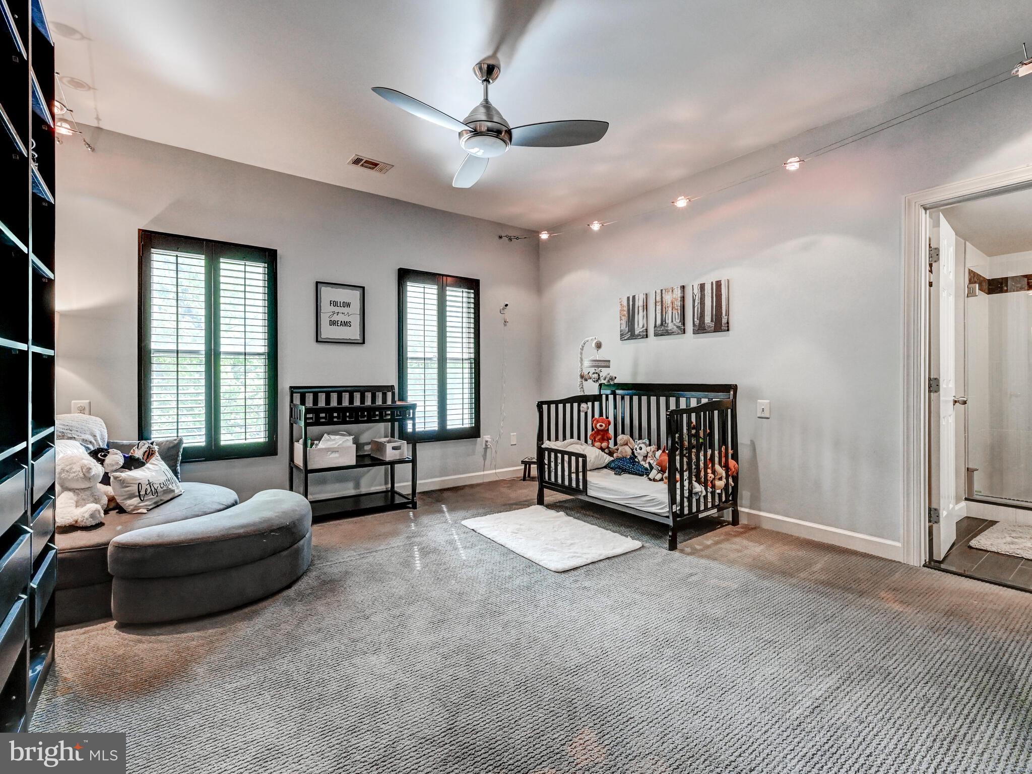 WORTHINGTON WOODSYDE - Residential