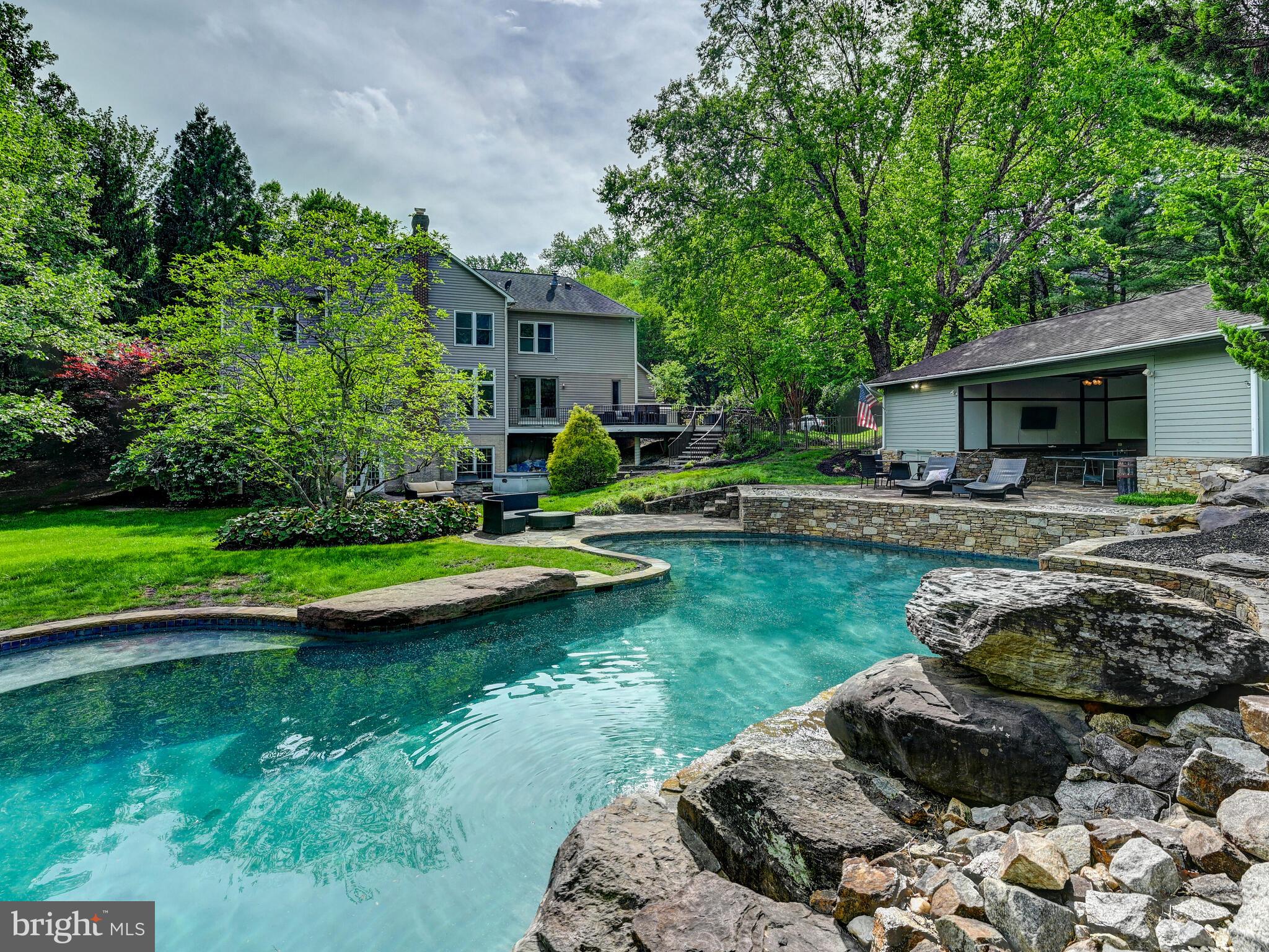 WORTHINGTON WOODSYDE - Residential