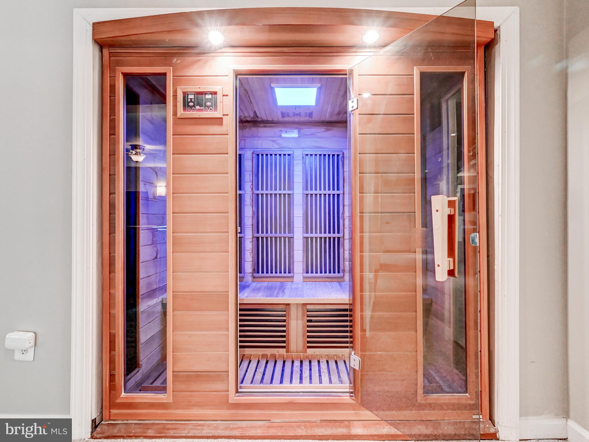 WORTHINGTON WOODSYDE - Residential